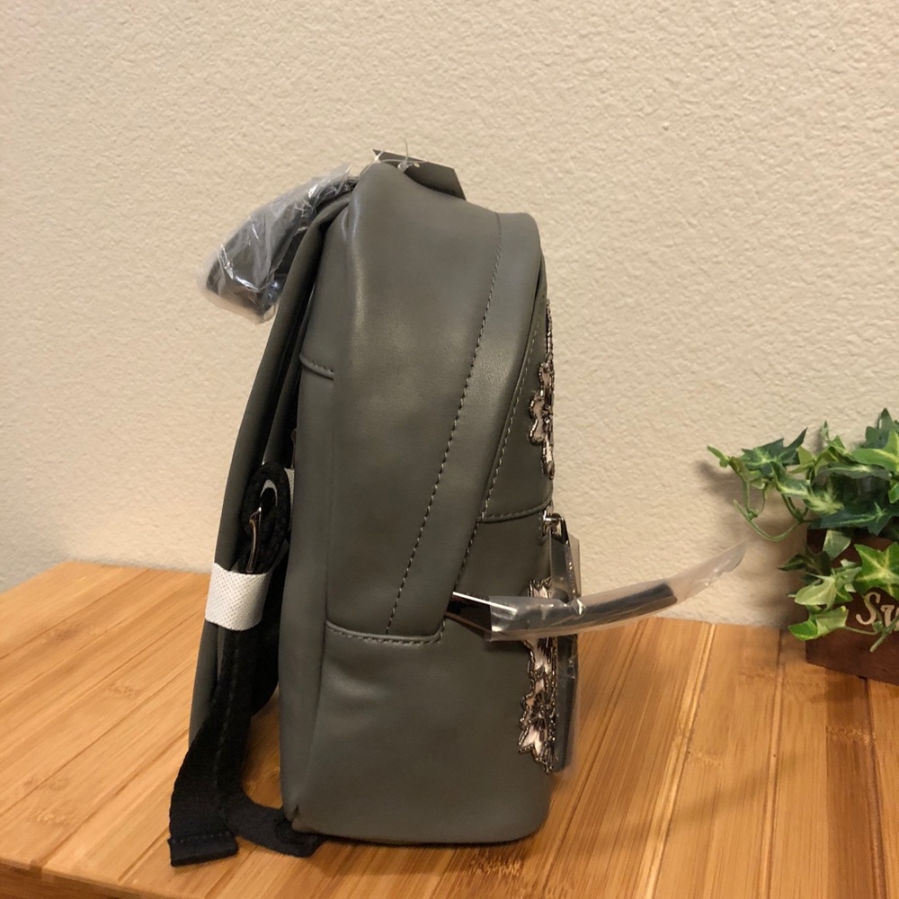 🌸NWT🌺 Embroidered Backpack - Picture 8 of 8